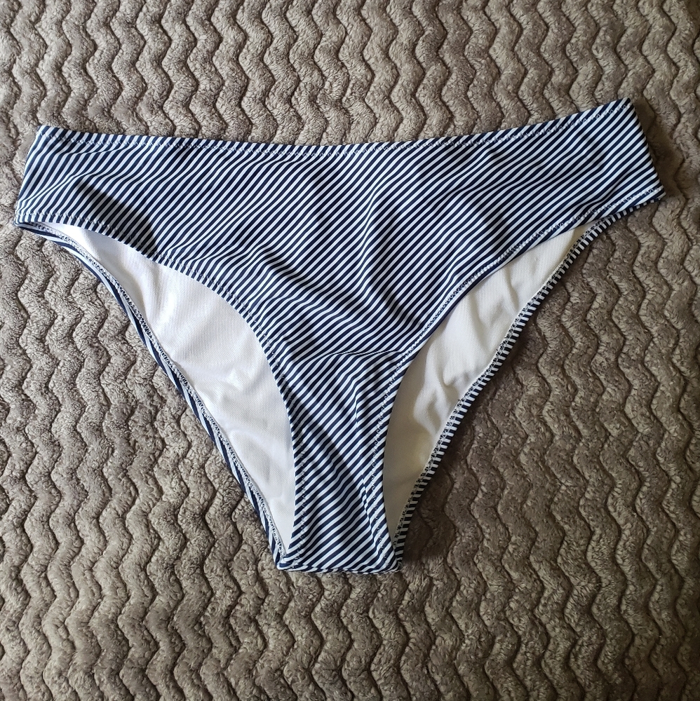 Women's bikini bottom